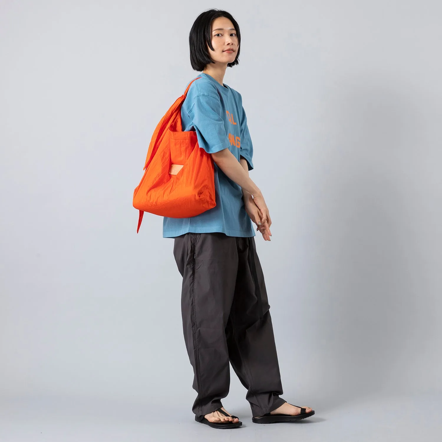 1/2HALF | ハーフ　NYLON PACKABLE