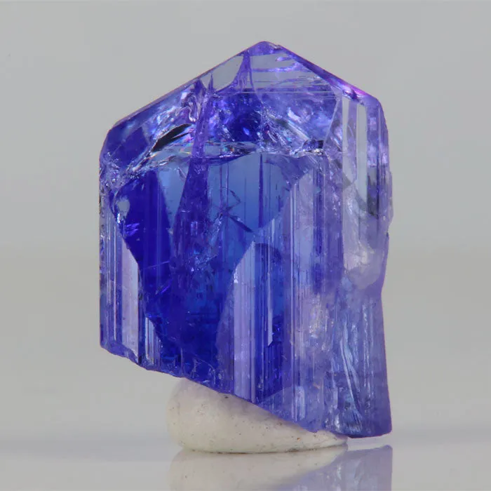 14.9ct Vivid Color Tanzanite Crystal