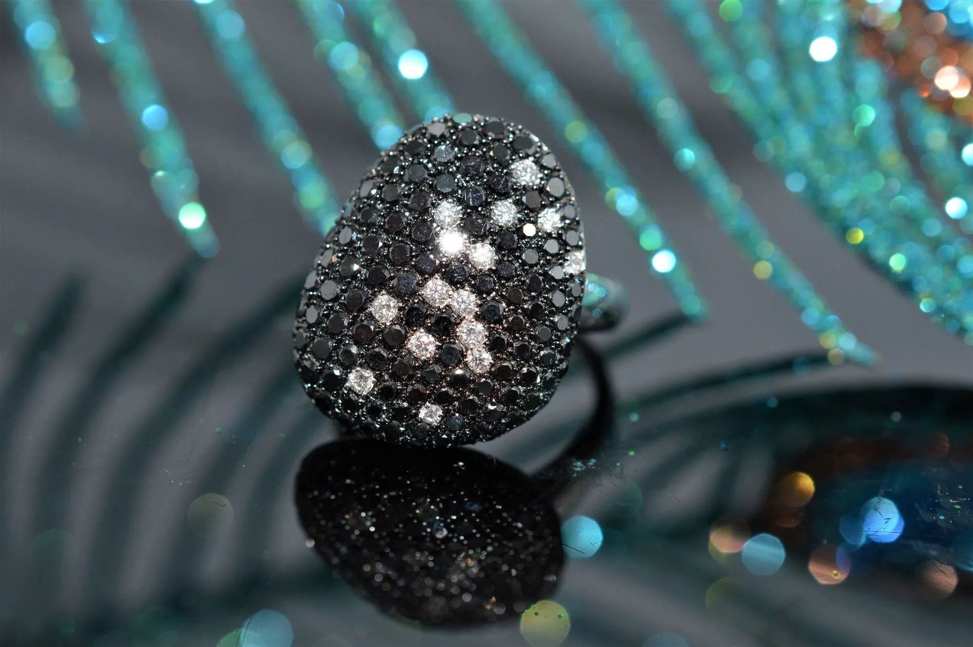 14K Abstract Black And White Diamond Fashion Ring
