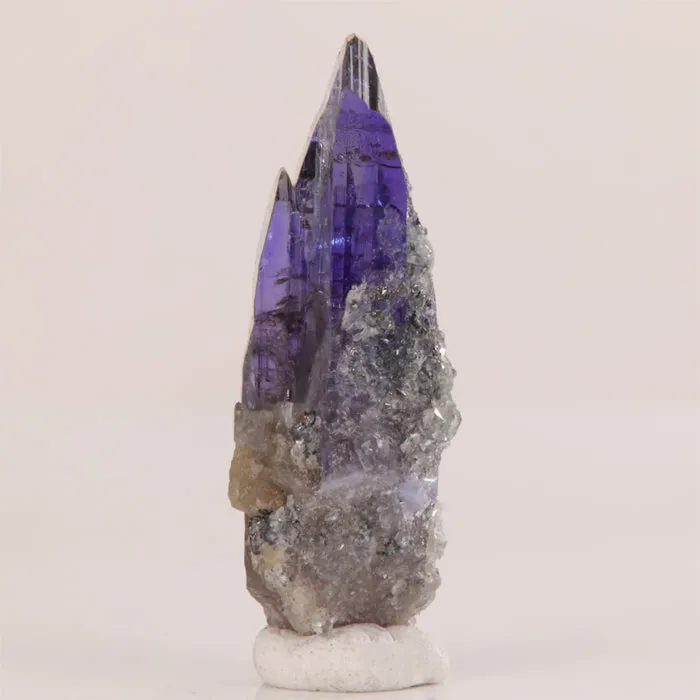 19.85ct Gemmy Natural Tanzanite Crystal