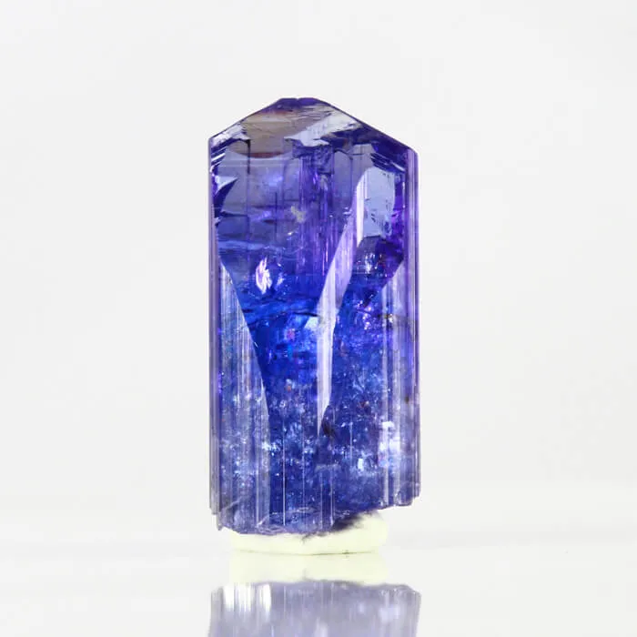 27.15ct Fine Violet & Blue Tanzanite Crystal