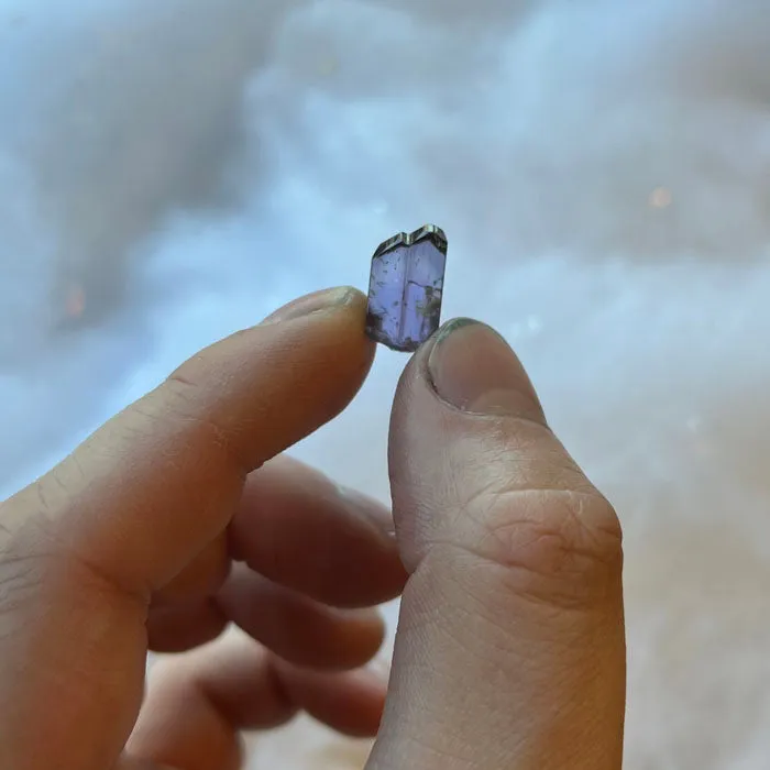 9.95ct Gem Unheated Tanzanite Crystal