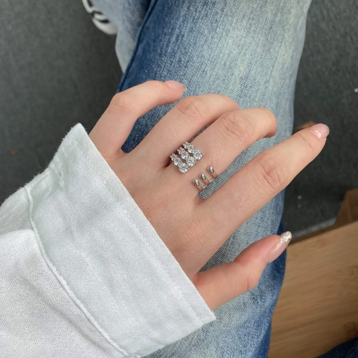 Abroad Ring