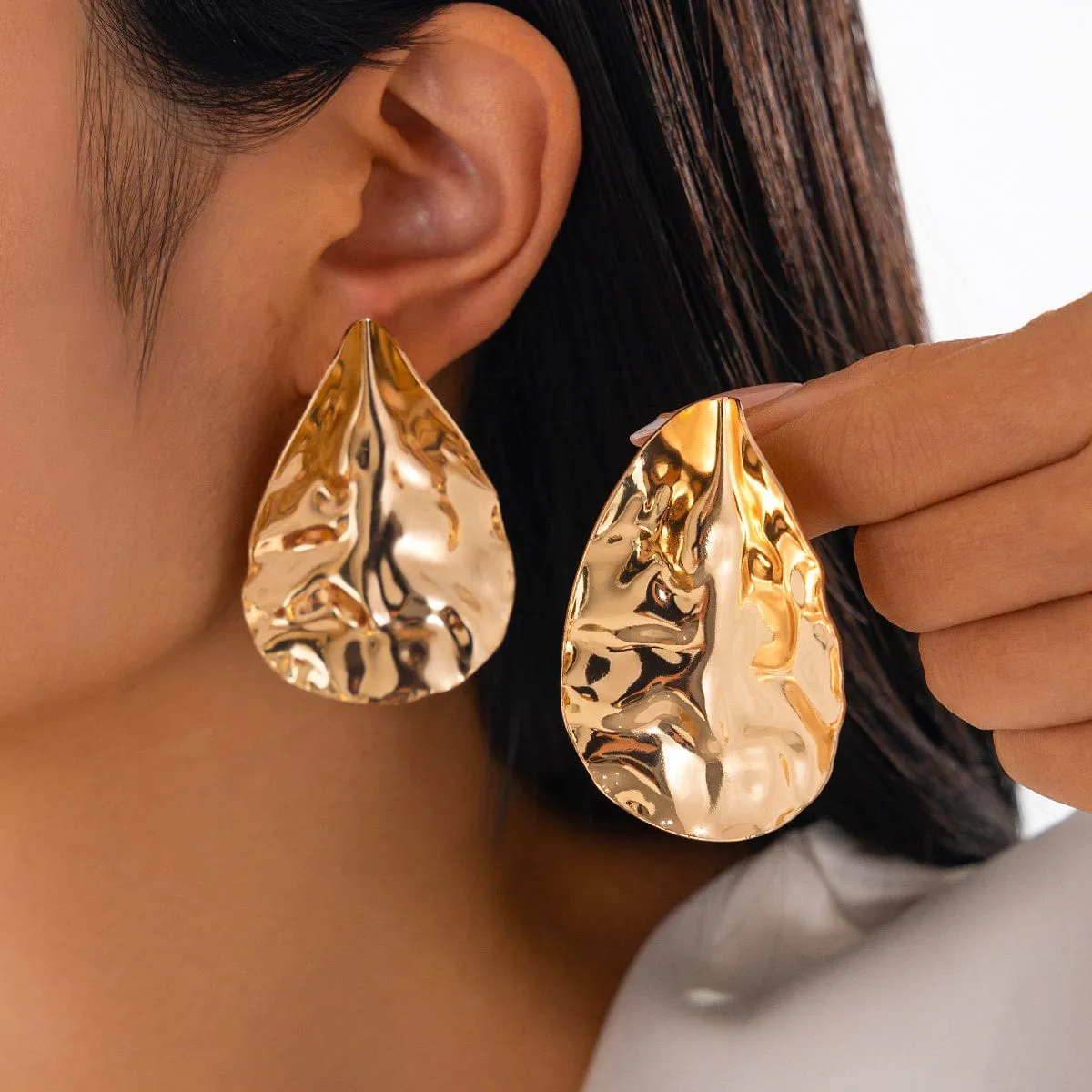 Abstract Chunky Textured Waterdrop Stud Earrings