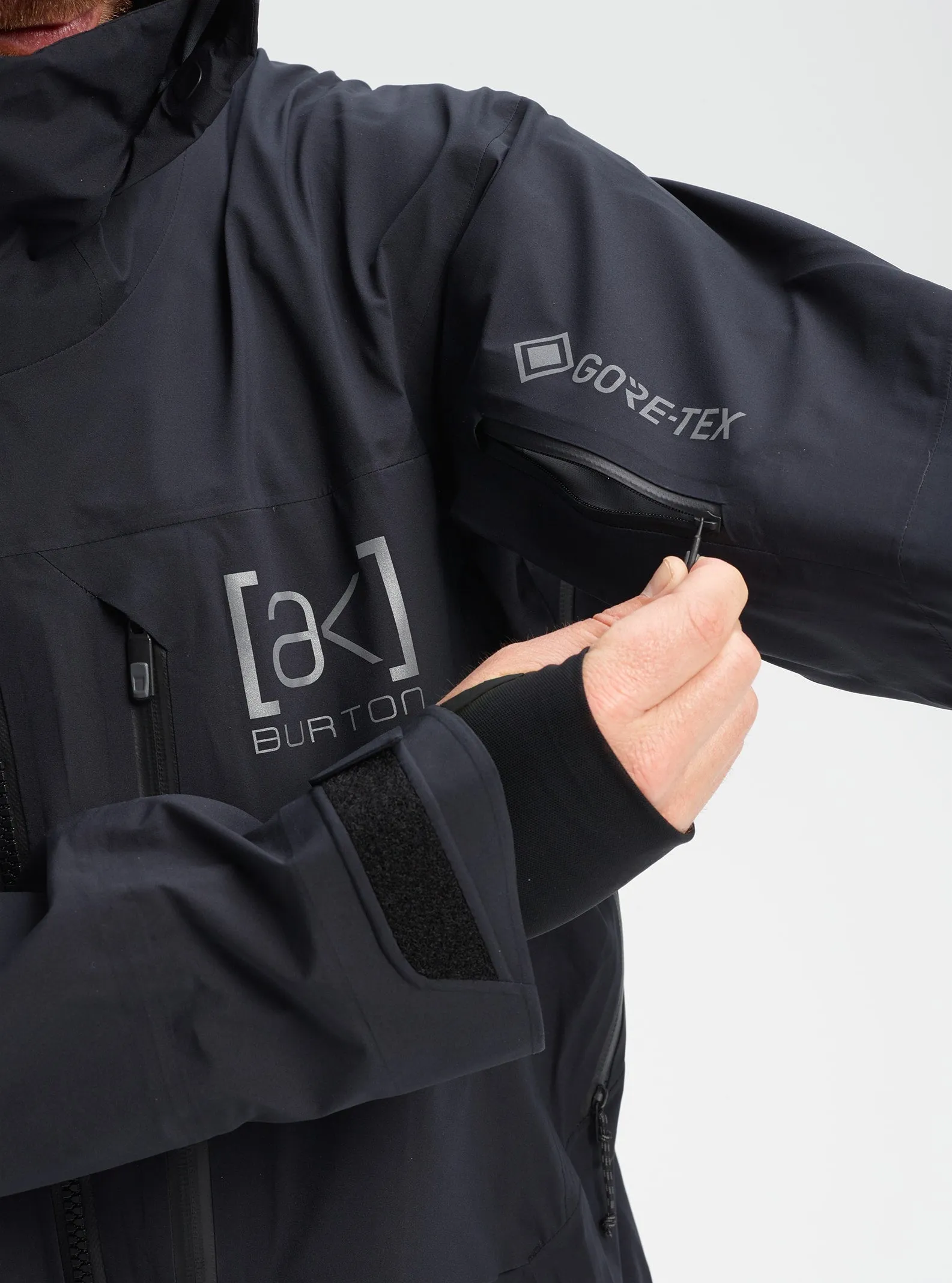 [ak] GORE-TEX 3L Stretch Hover Snowboard Jacket 2022