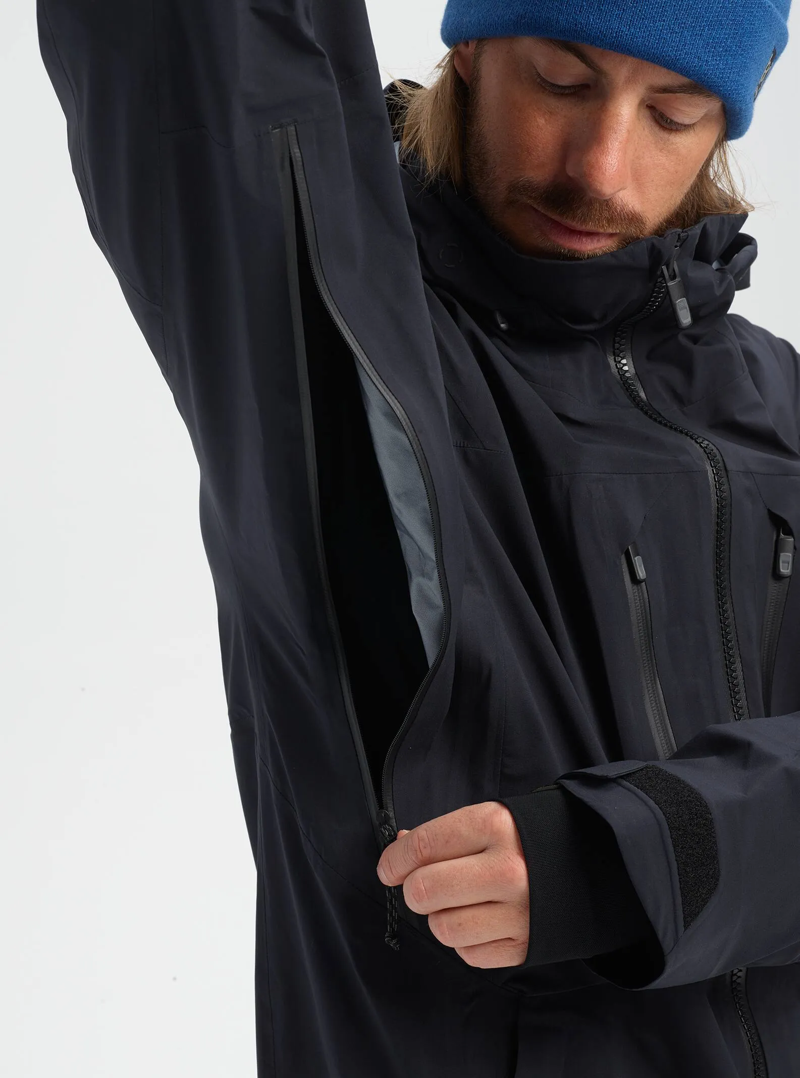 [ak] GORE-TEX 3L Stretch Hover Snowboard Jacket 2022
