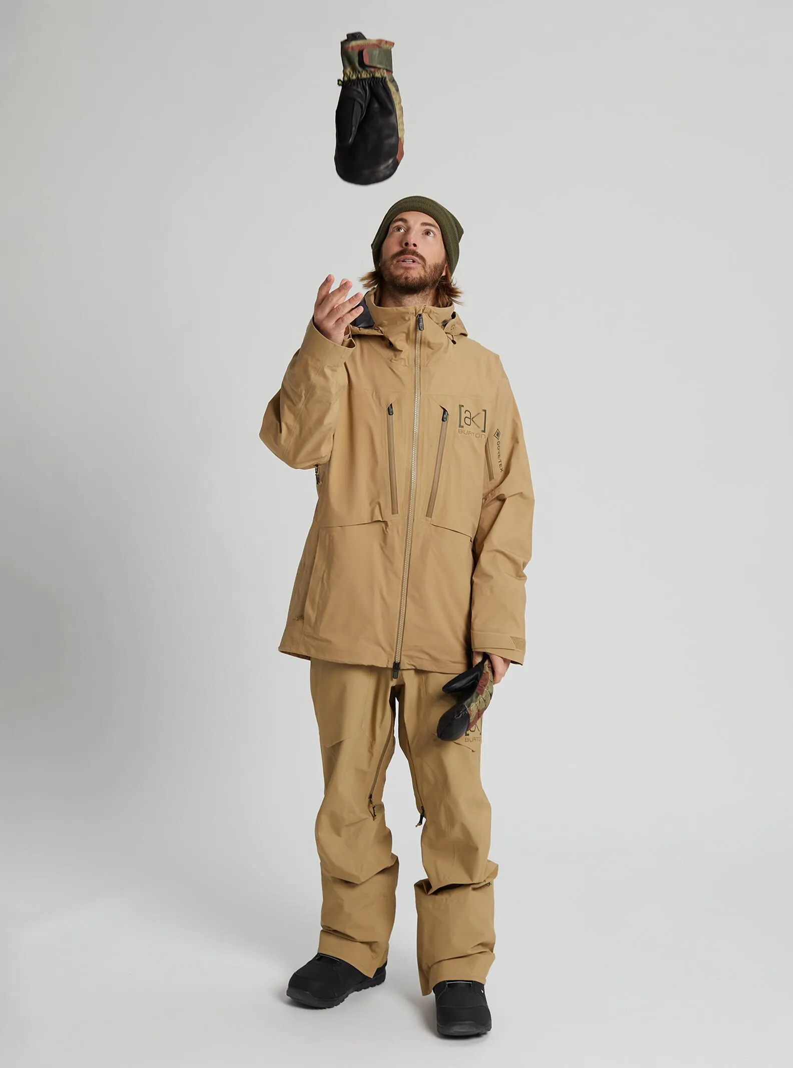 [ak] GORE-TEX 3L Stretch Hover Snowboard Jacket 2022