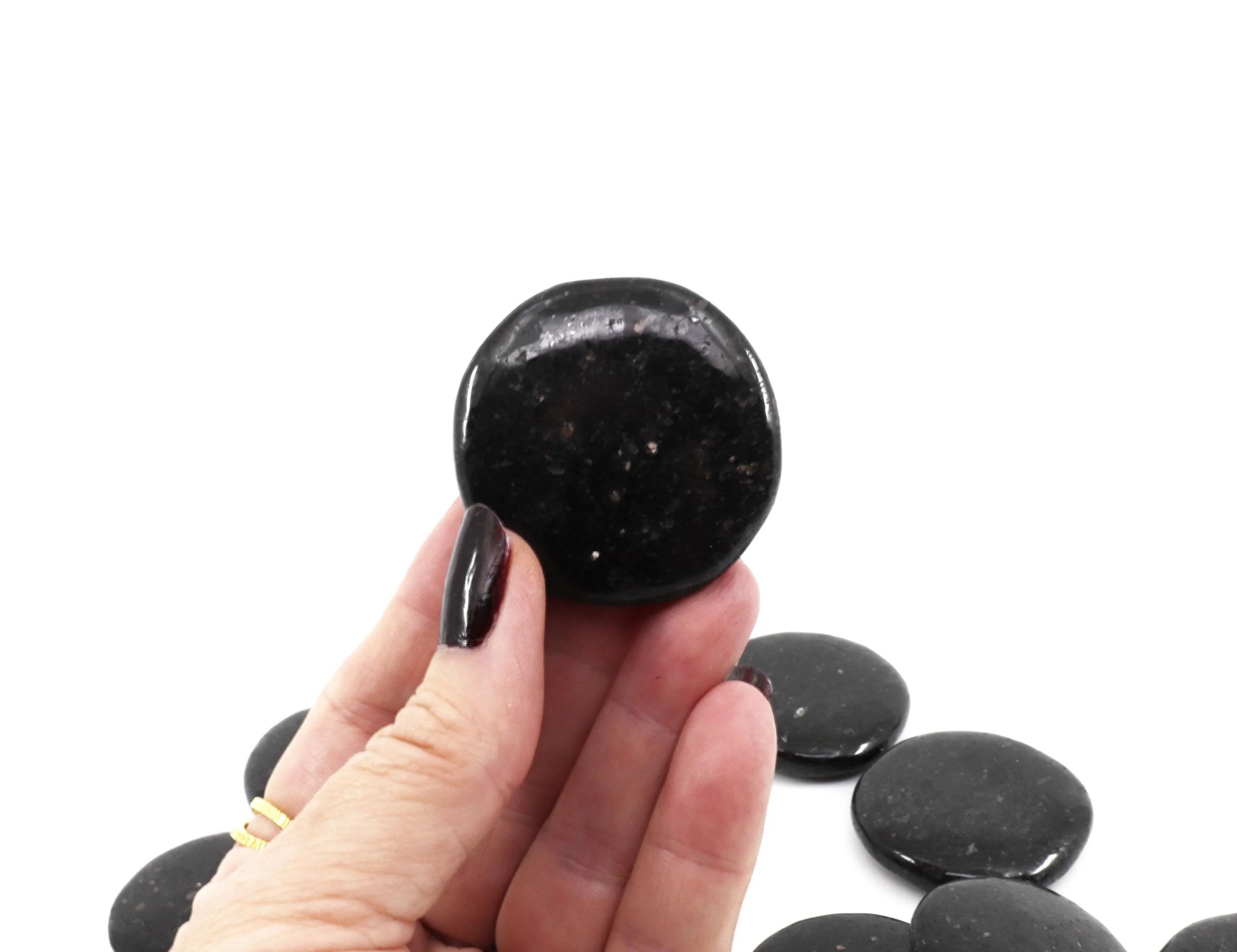 Anthophyllite smooth stone