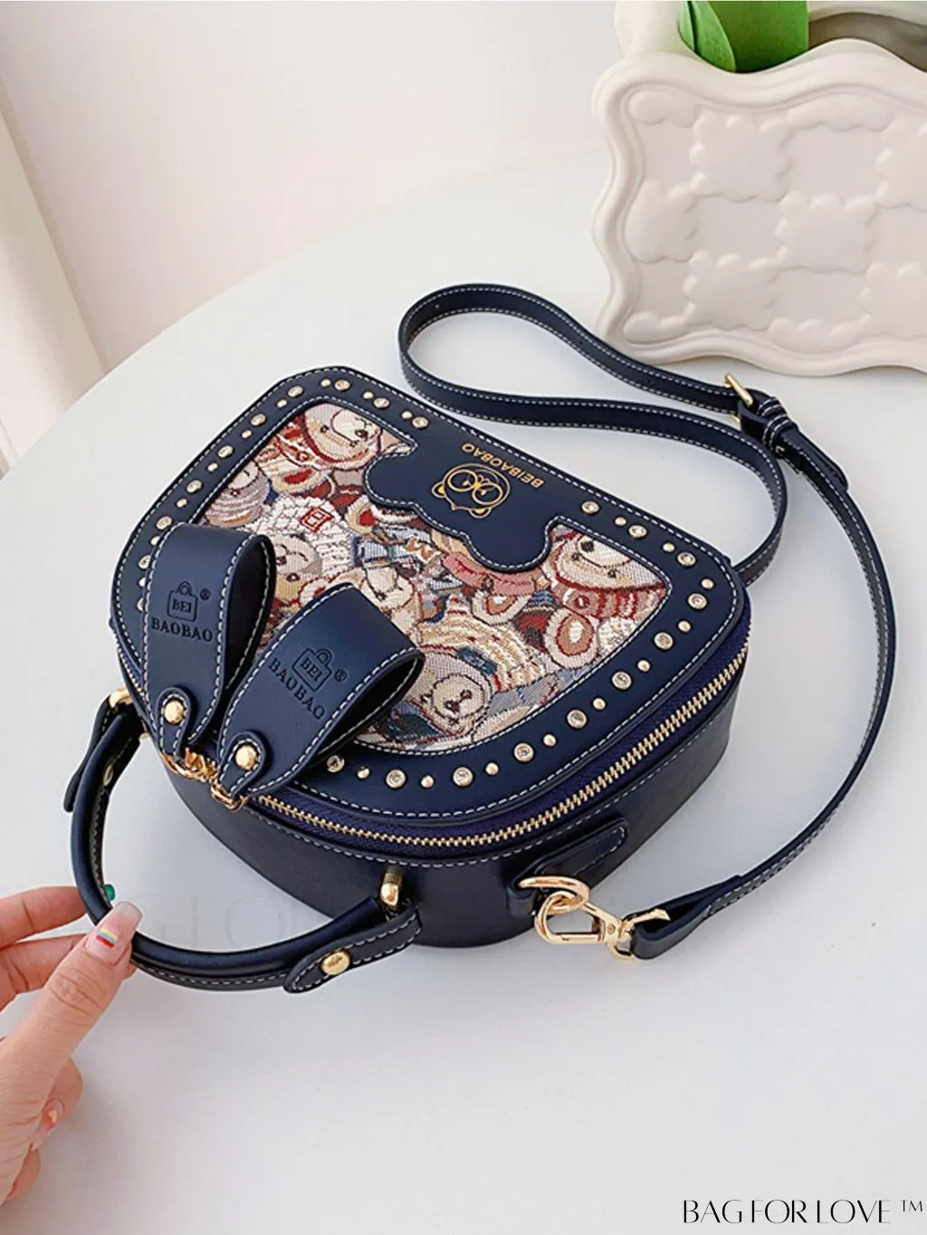 BagForLove - Versatile Bear-shaped Cartoon Box Bag: Fashionable and Functional Handbag