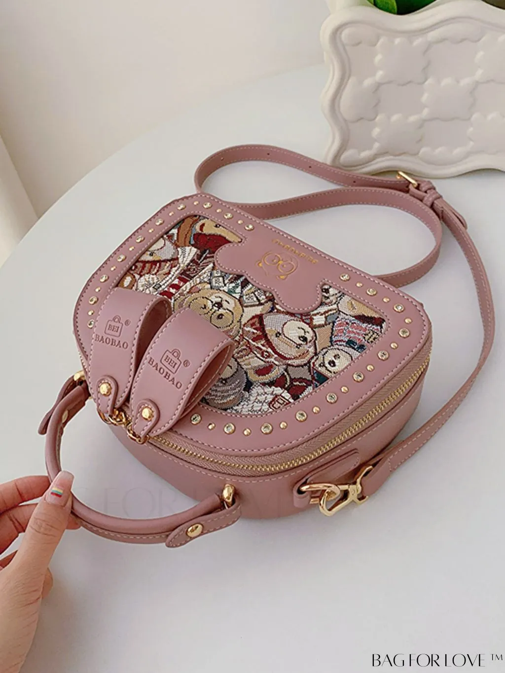 BagForLove - Versatile Bear-shaped Cartoon Box Bag: Fashionable and Functional Handbag