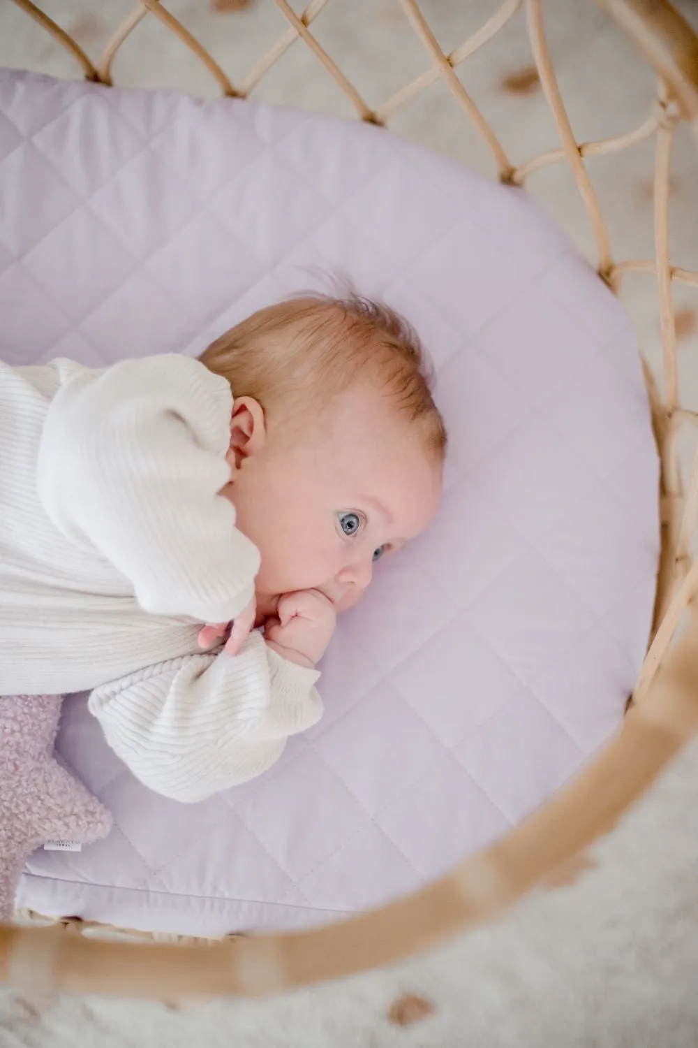 Bambella Waterproof Bassinet Sheet | Lavender Haze