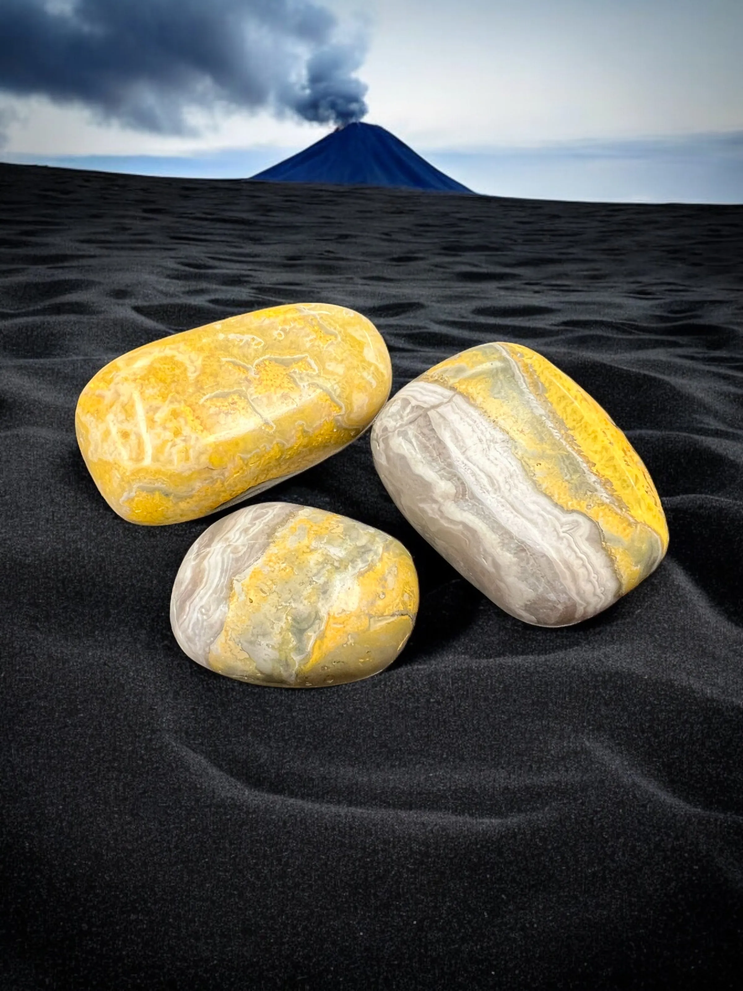 Bumblebee Jasper Palm Stone
