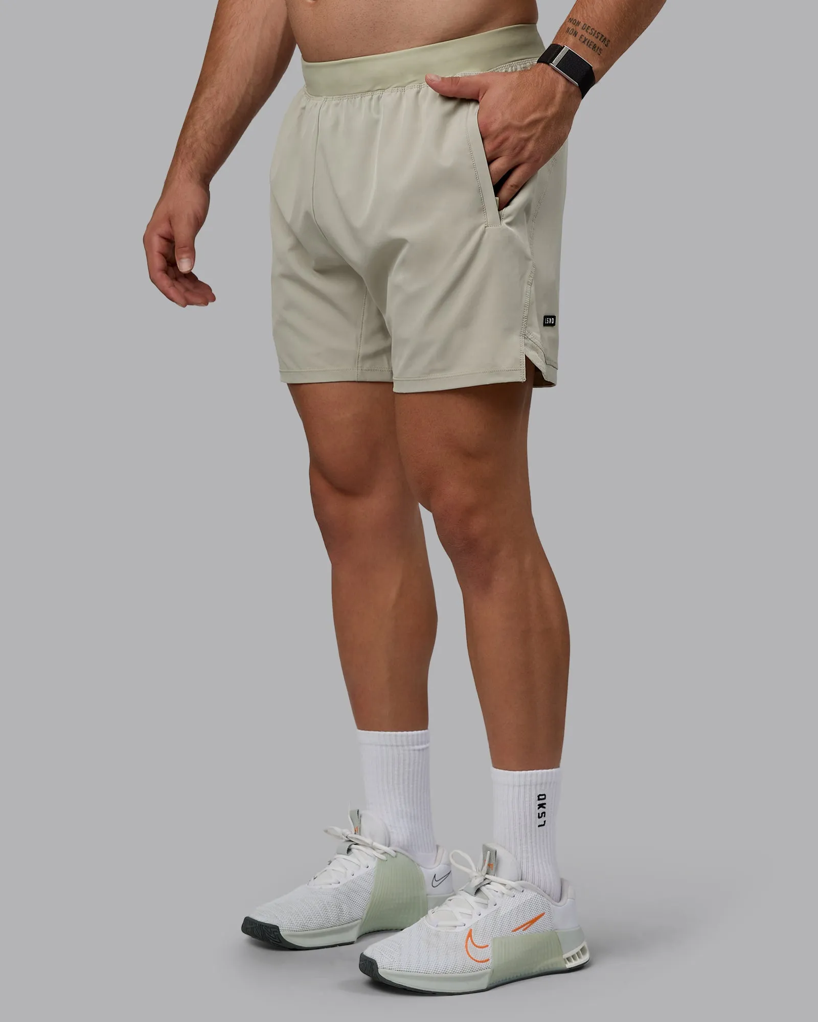 Challenger 6" Performance Shorts - Sustained Grey