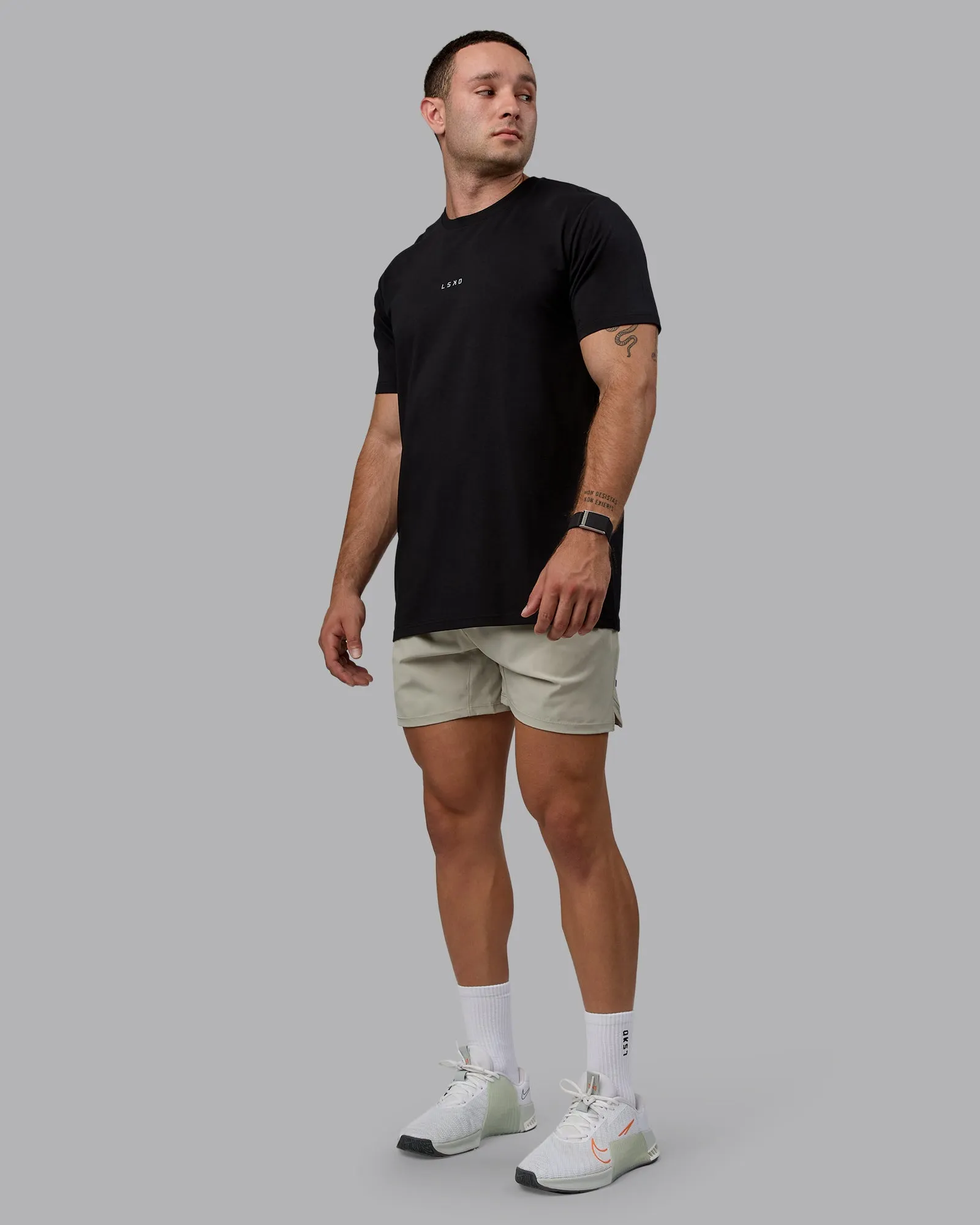 Challenger 6" Performance Shorts - Sustained Grey