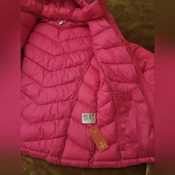 Charter Club Women Ultra Pink Packable Short Light Weight Puffer Size Medium NWT