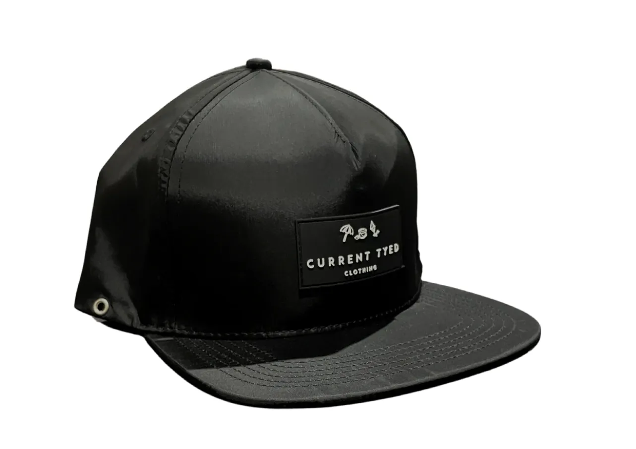 Classic Waterproof Snapbacks - Black