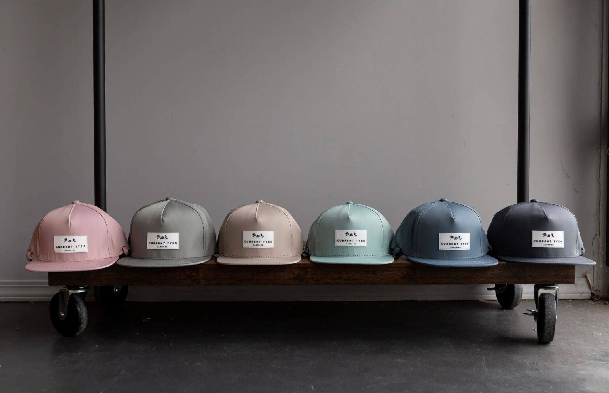 Classic Waterproof Snapbacks - Black