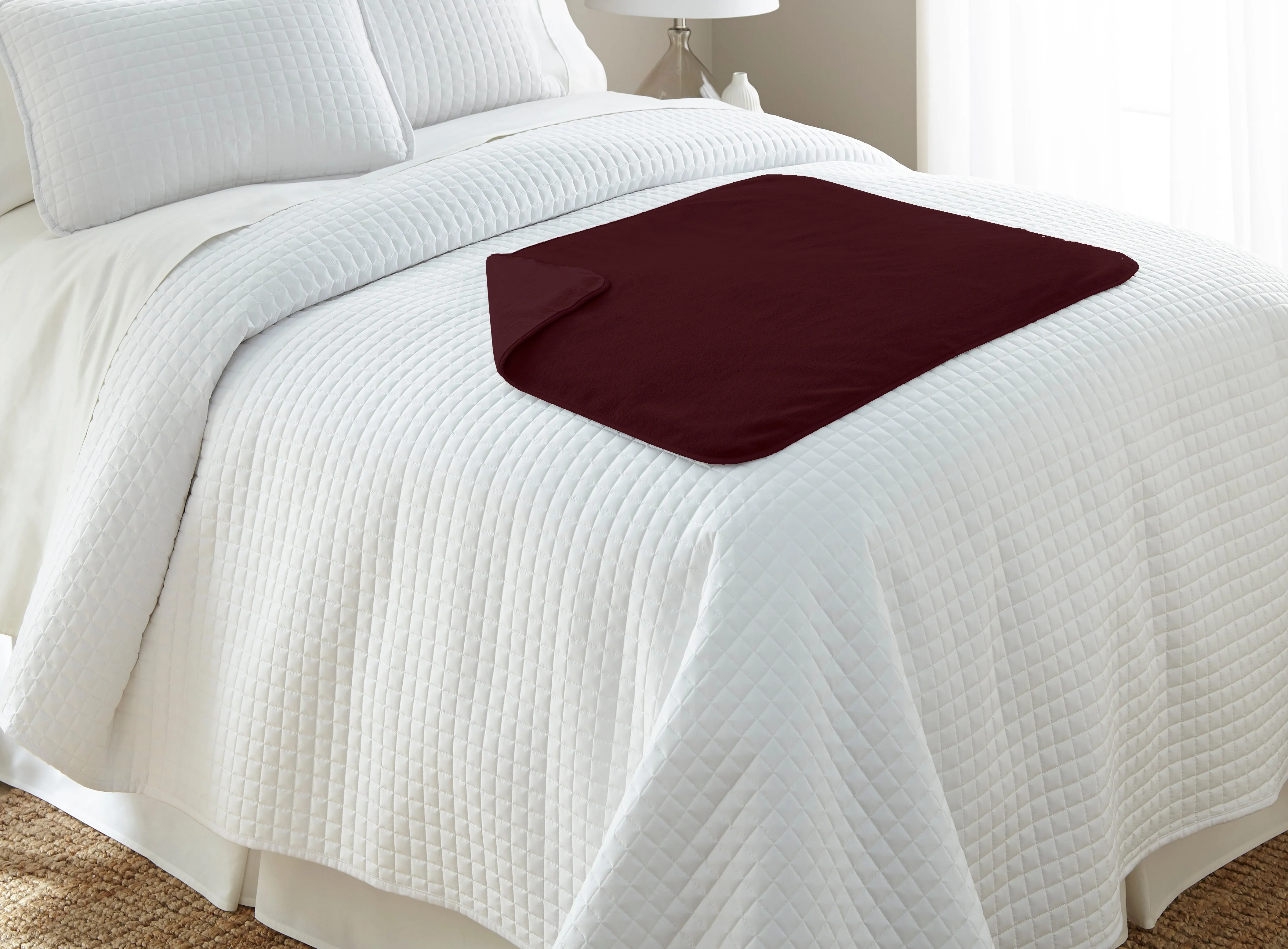 Clearance - Silky Waterproof Throw MERLOT