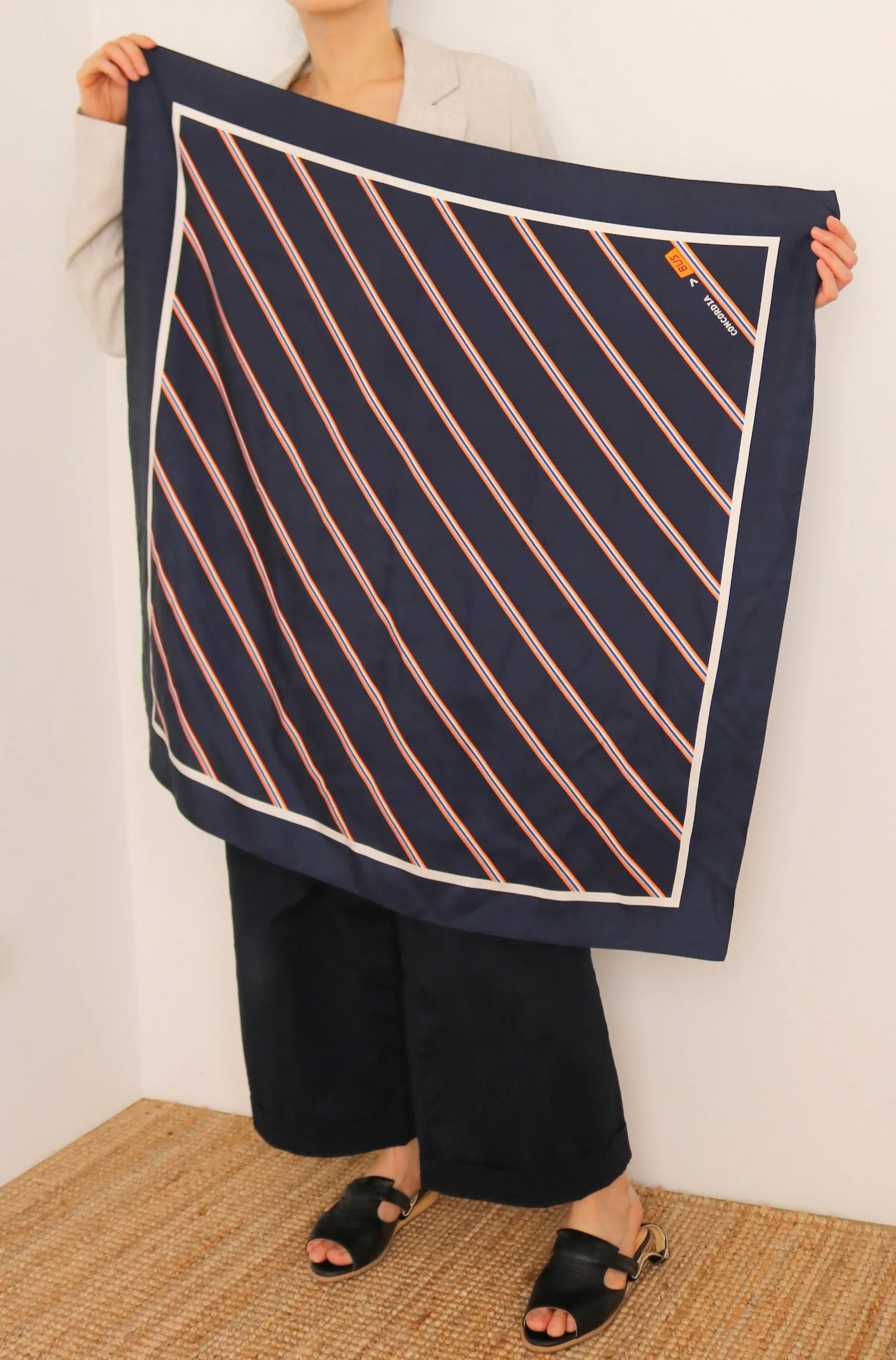 CONCORDIA SCARF