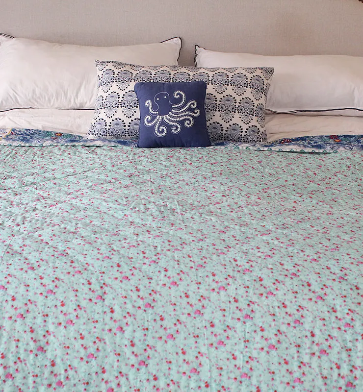 Cotton Quilt With Abstract Floral Design