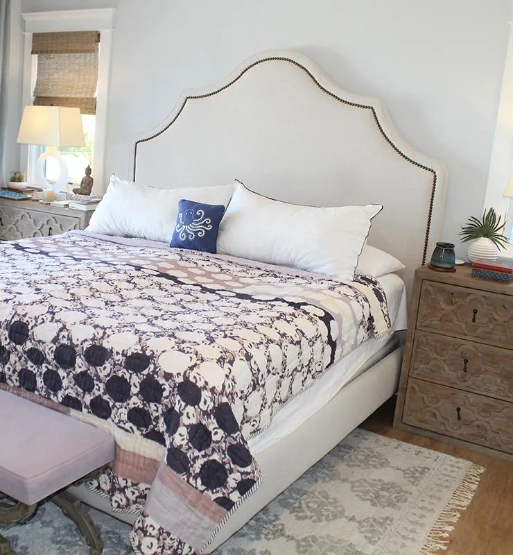 Cotton Quilt With Geometric Design