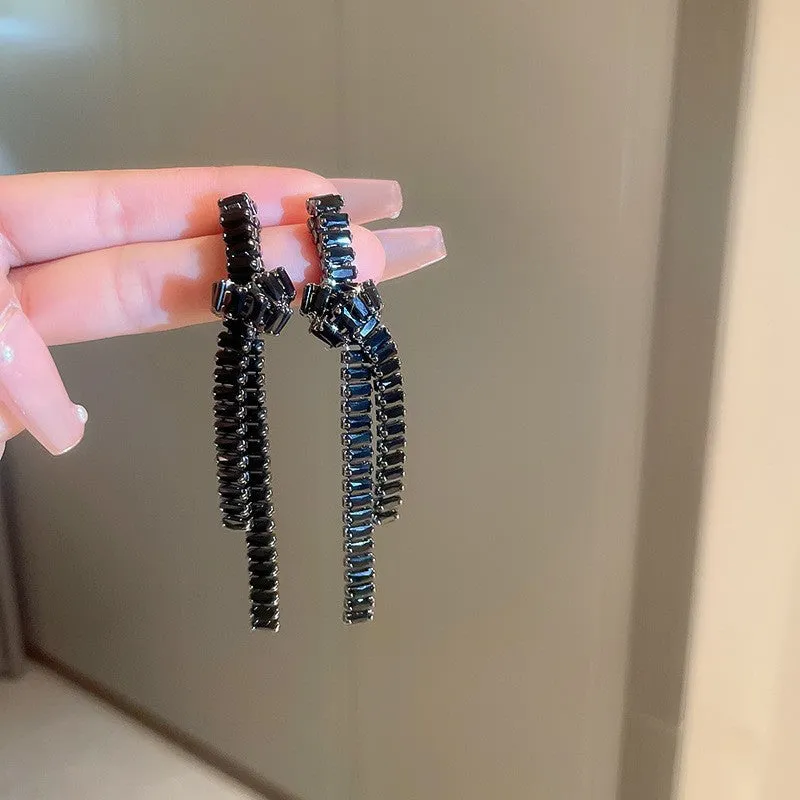 Diamond-encrusted Metal Long Tassel Earrings For Women