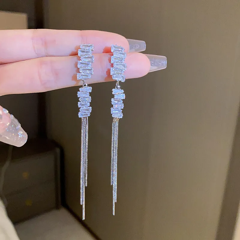 Diamond-encrusted Metal Long Tassel Earrings For Women