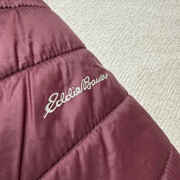 Eddie Bauer Burgundy Meadow Quilted Packable Puffy Jacket L