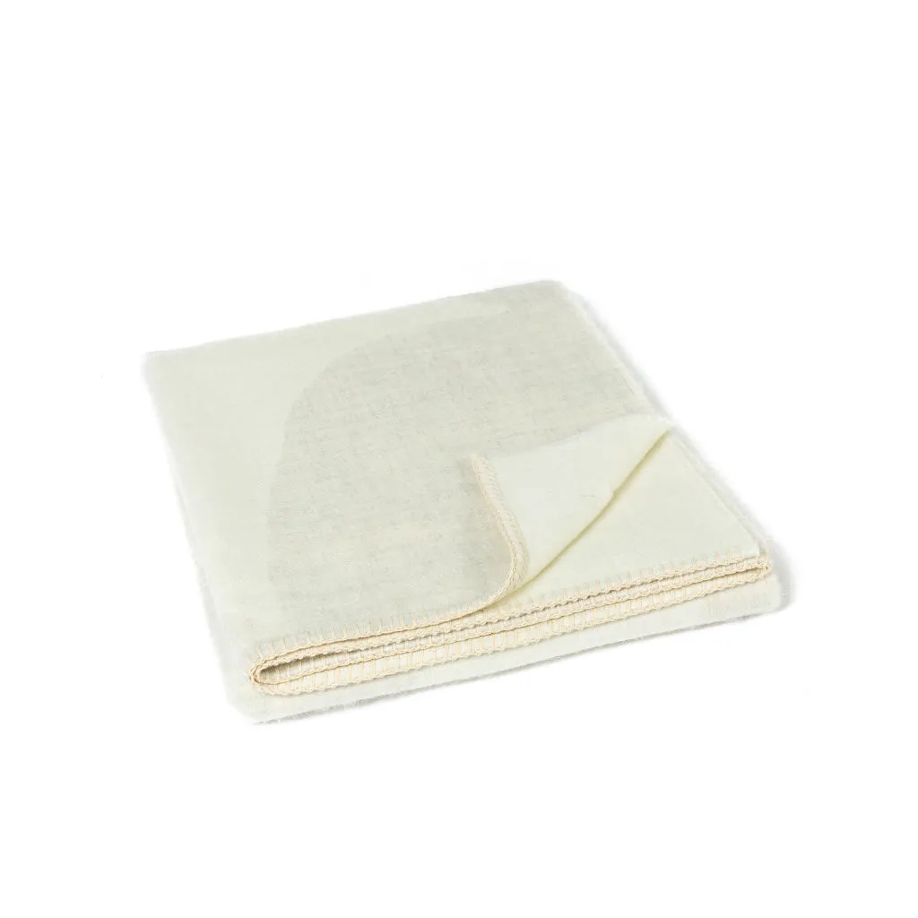 ELDER REVERSIBLE THROW.  ZERO DYE