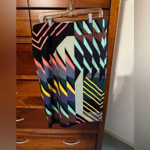 Eloquii Geometric Colorblock Scuba Skirt. Size 14. Excellent condition.