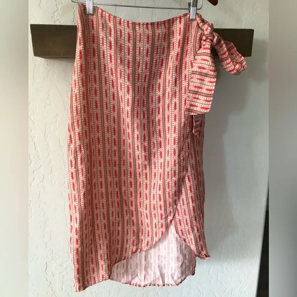 Faherty|Lagos linen wrap skirt, Neutral Hawaii geometric pattern•••Boho style
