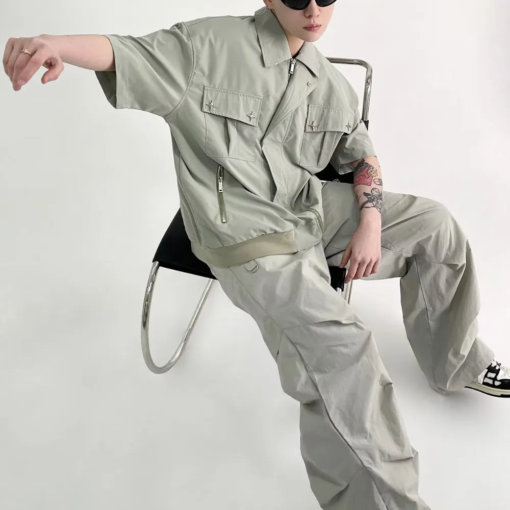 Functional Multi-pocket Plain Shirt
