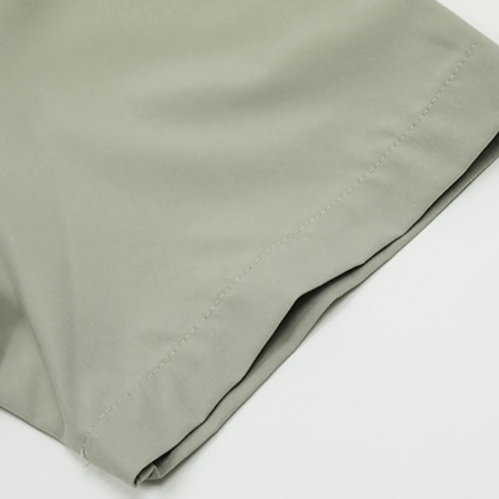 Functional Multi-pocket Plain Shirt