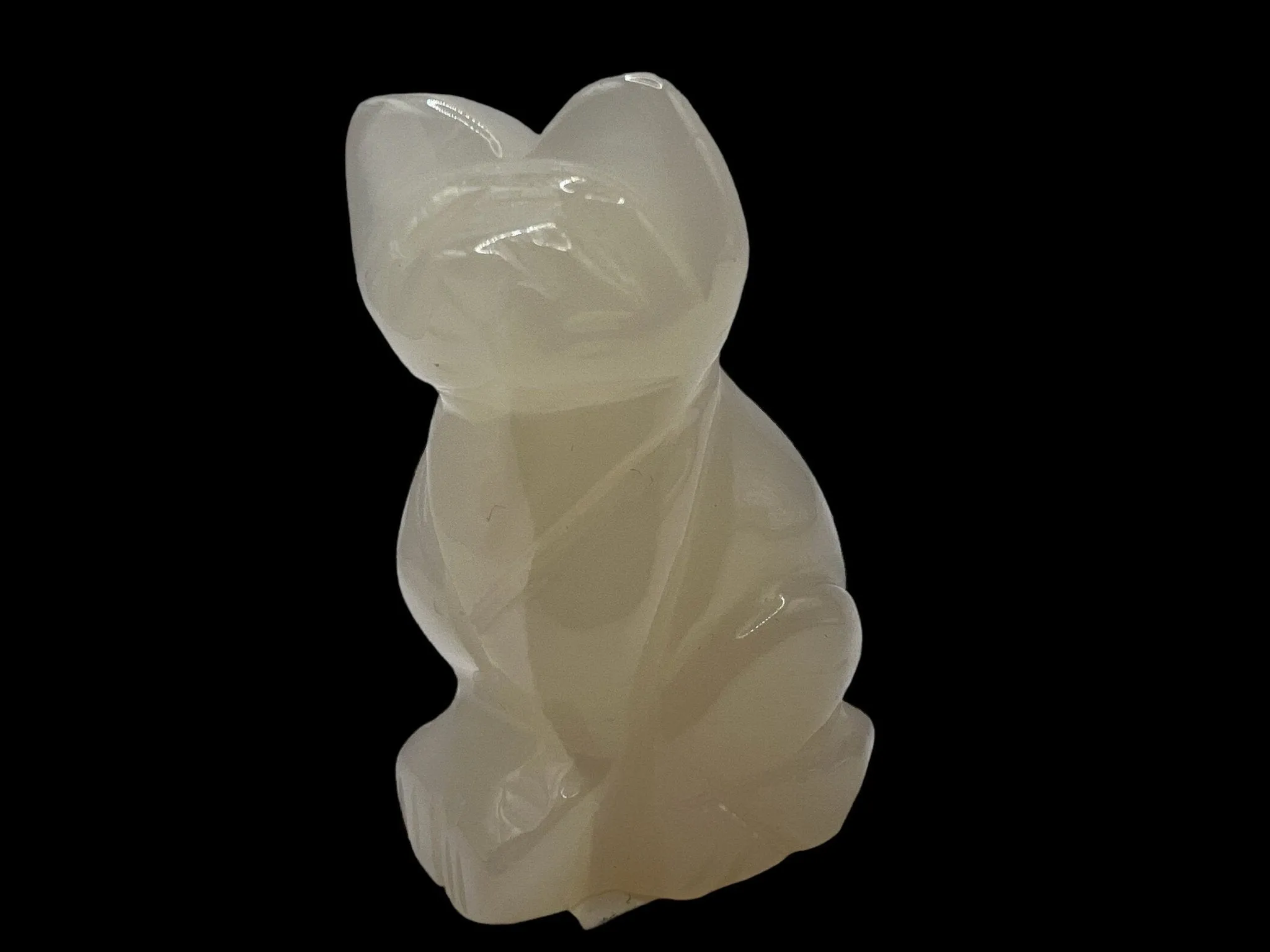 Gemstone Cat Carving