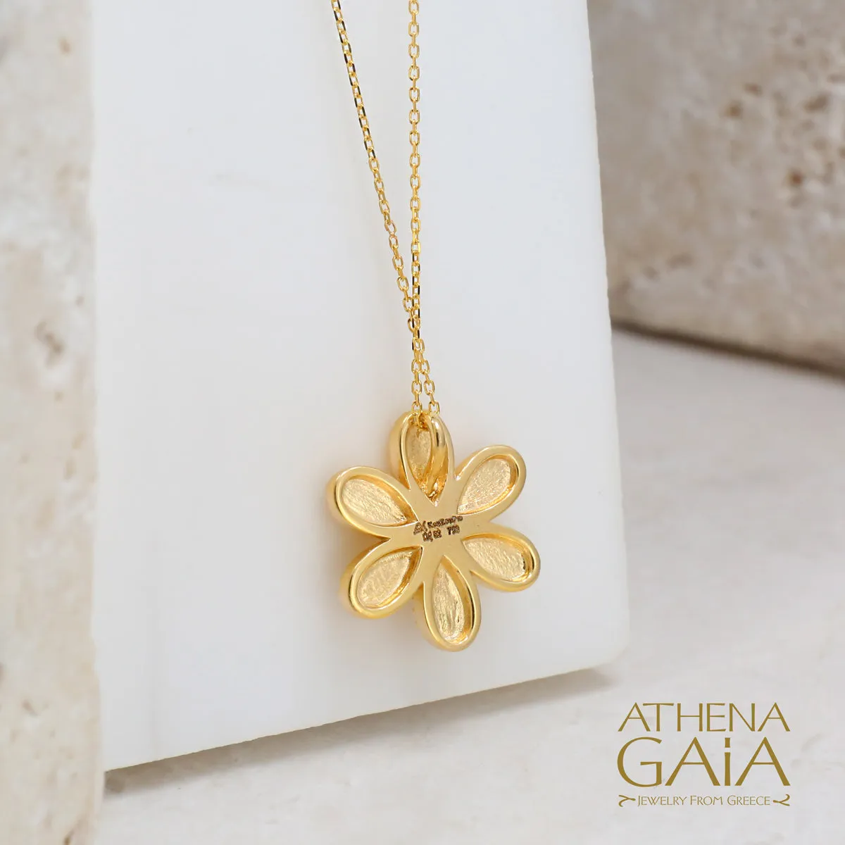 Geometric Diamond Flower Necklace