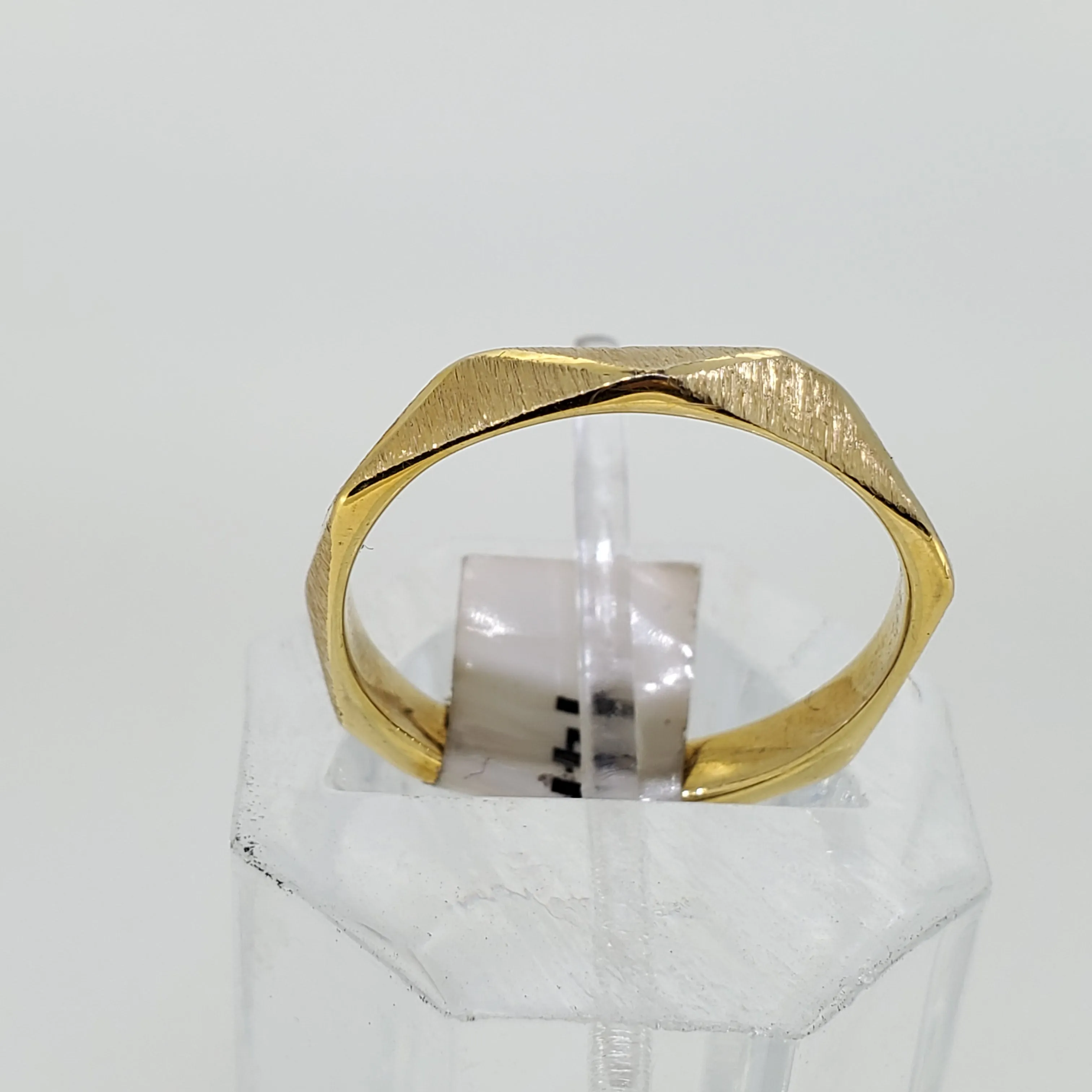 Geometric Ring