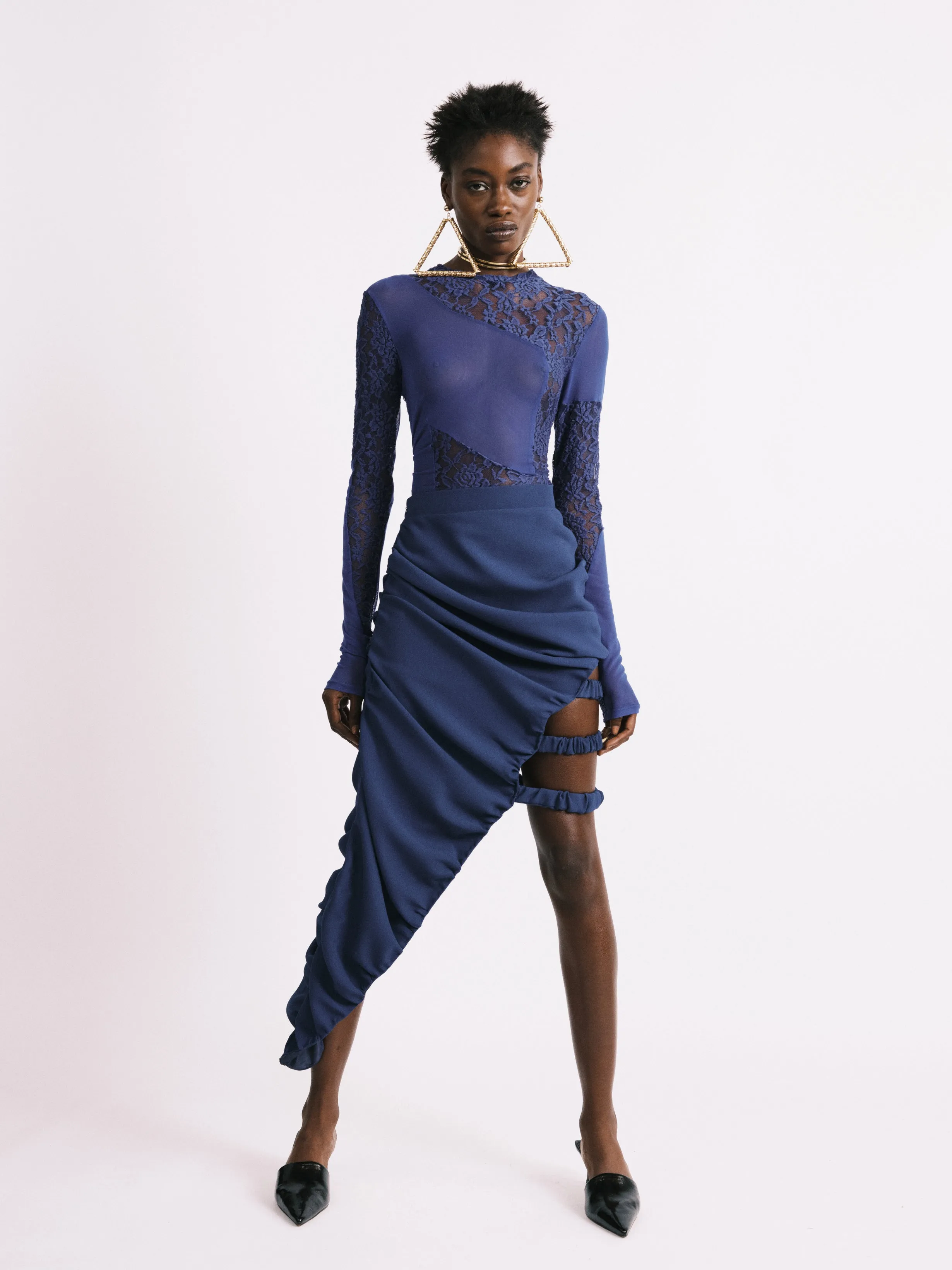 GEOMETRIC TOP