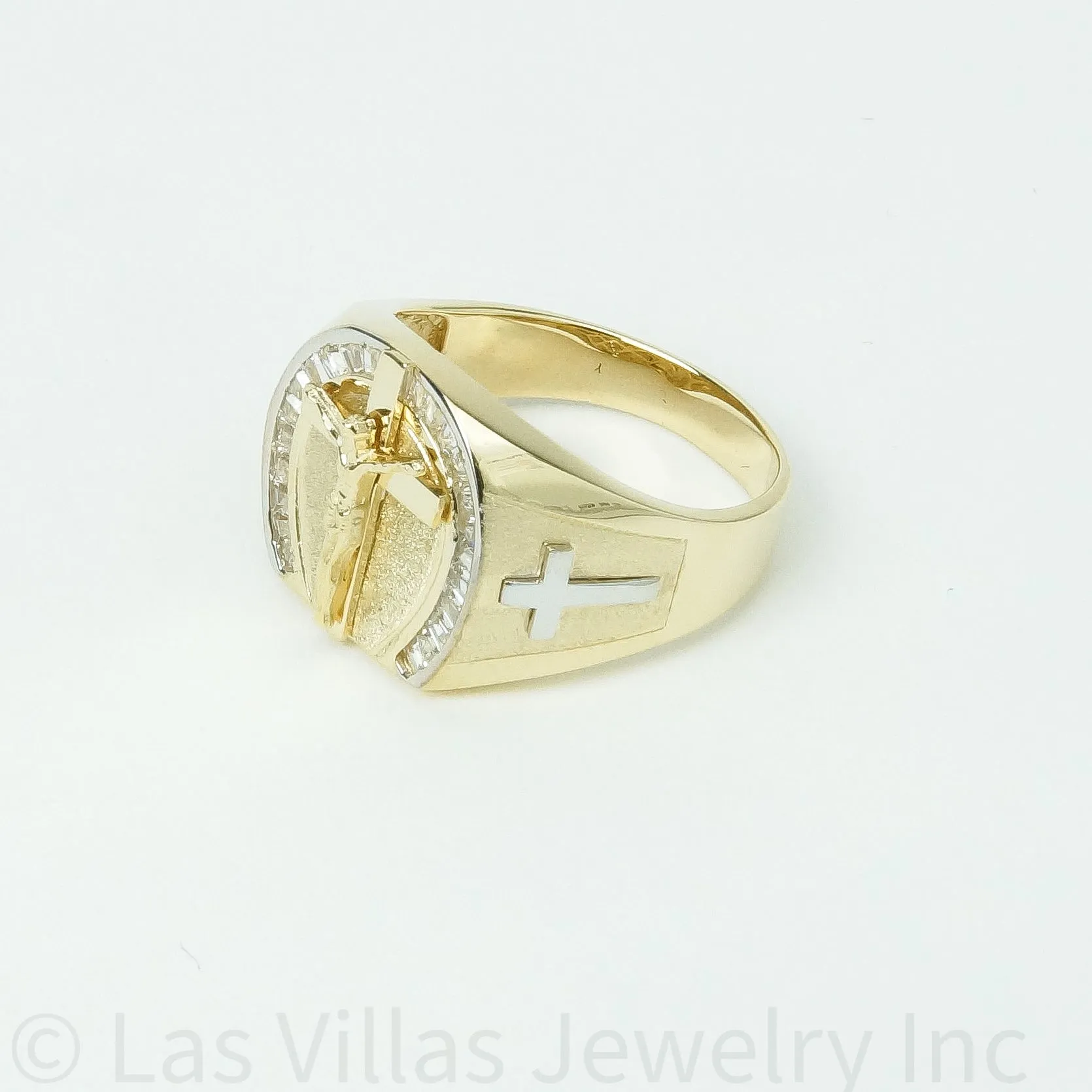 Jesus in Cross Ring in 10K
