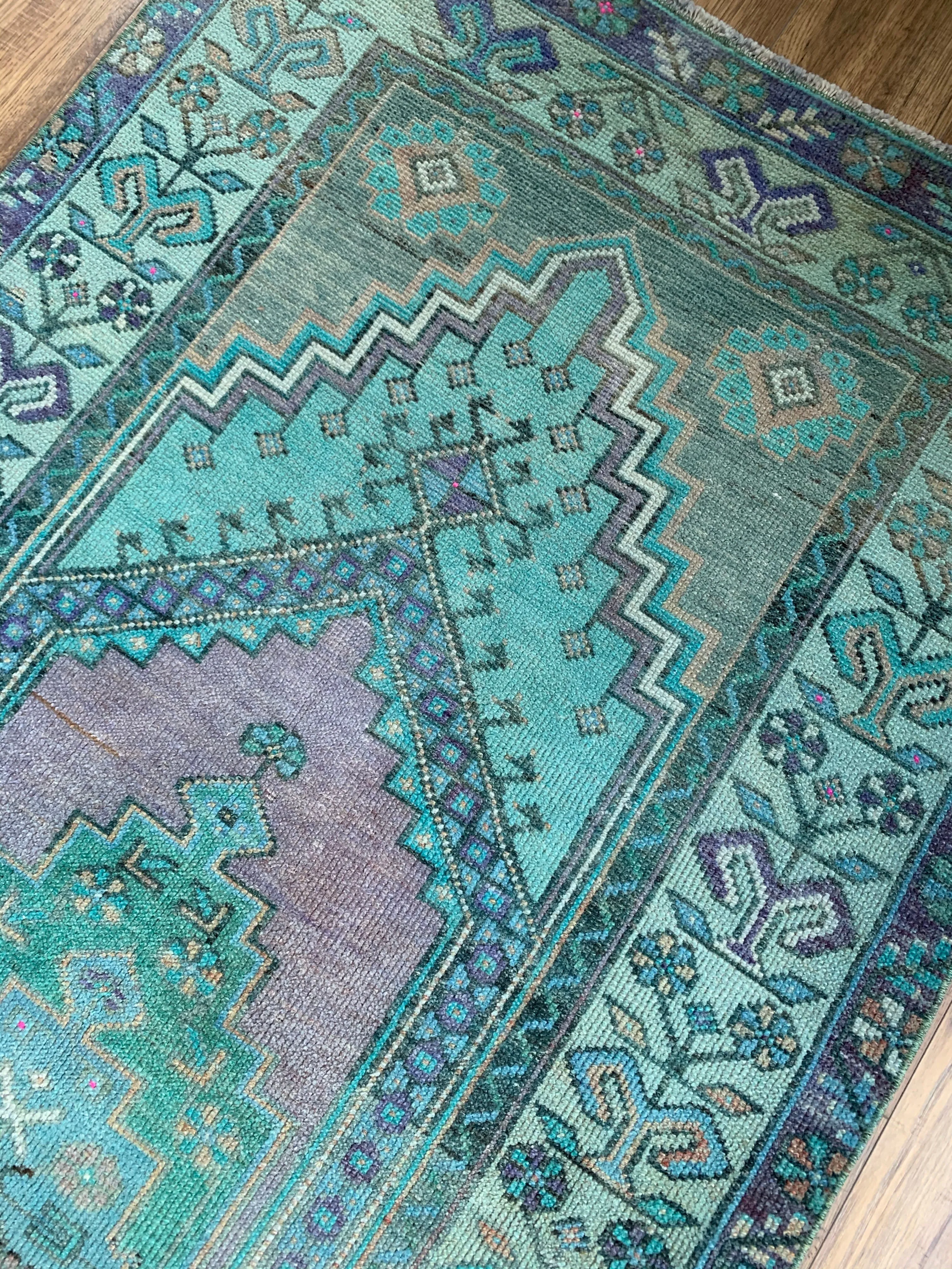 Jewel 3'2 x 6'7