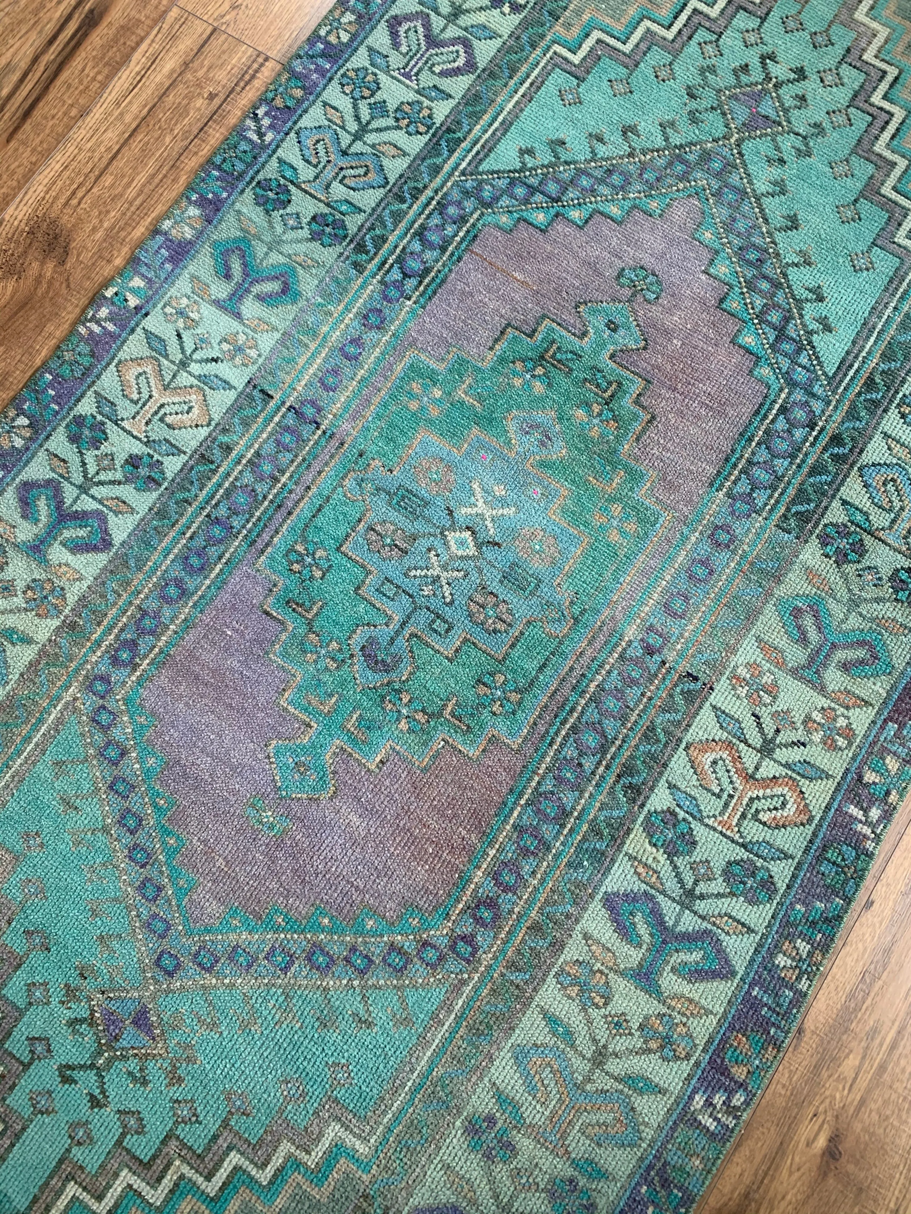 Jewel 3'2 x 6'7