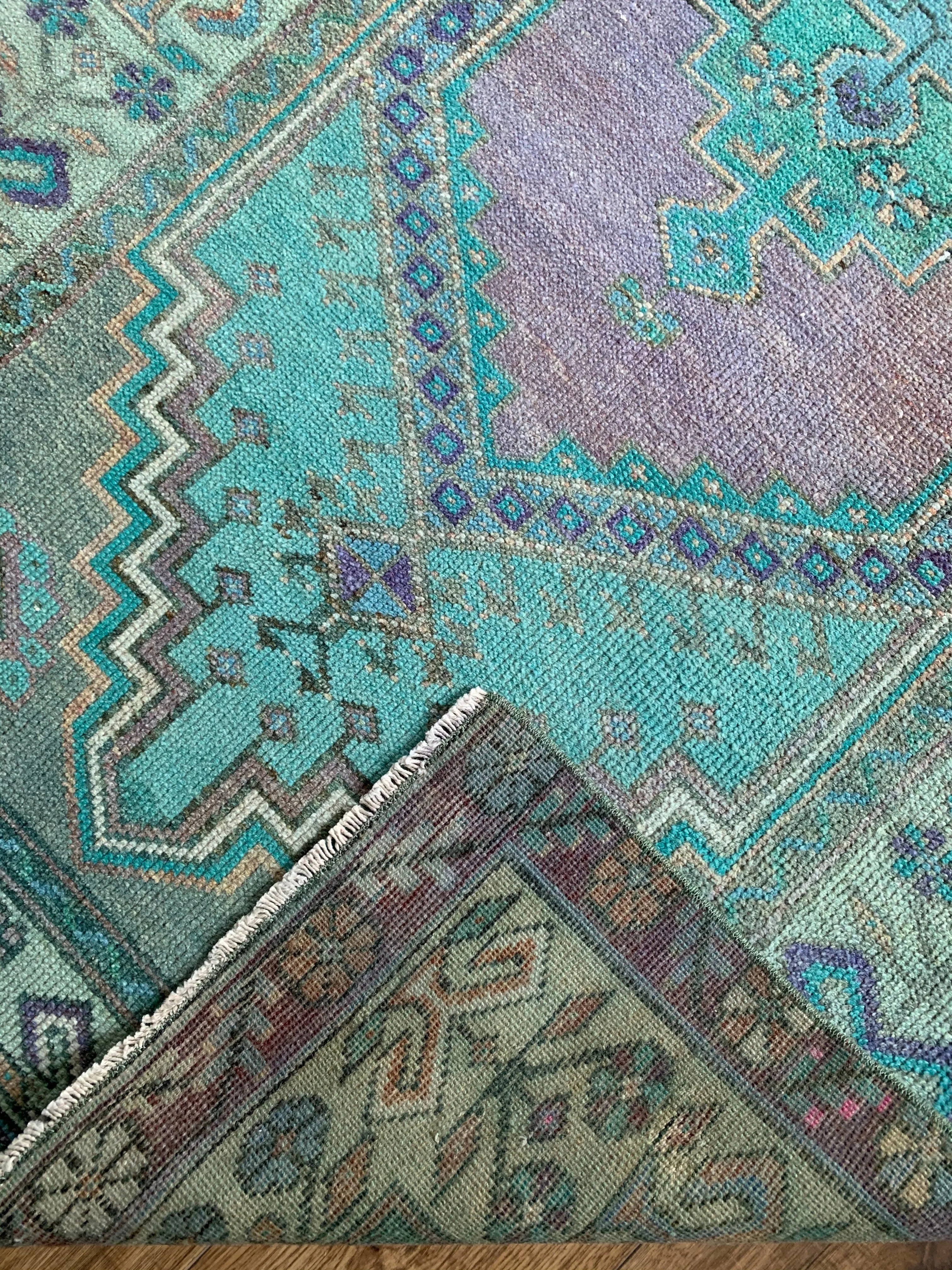 Jewel 3'2 x 6'7
