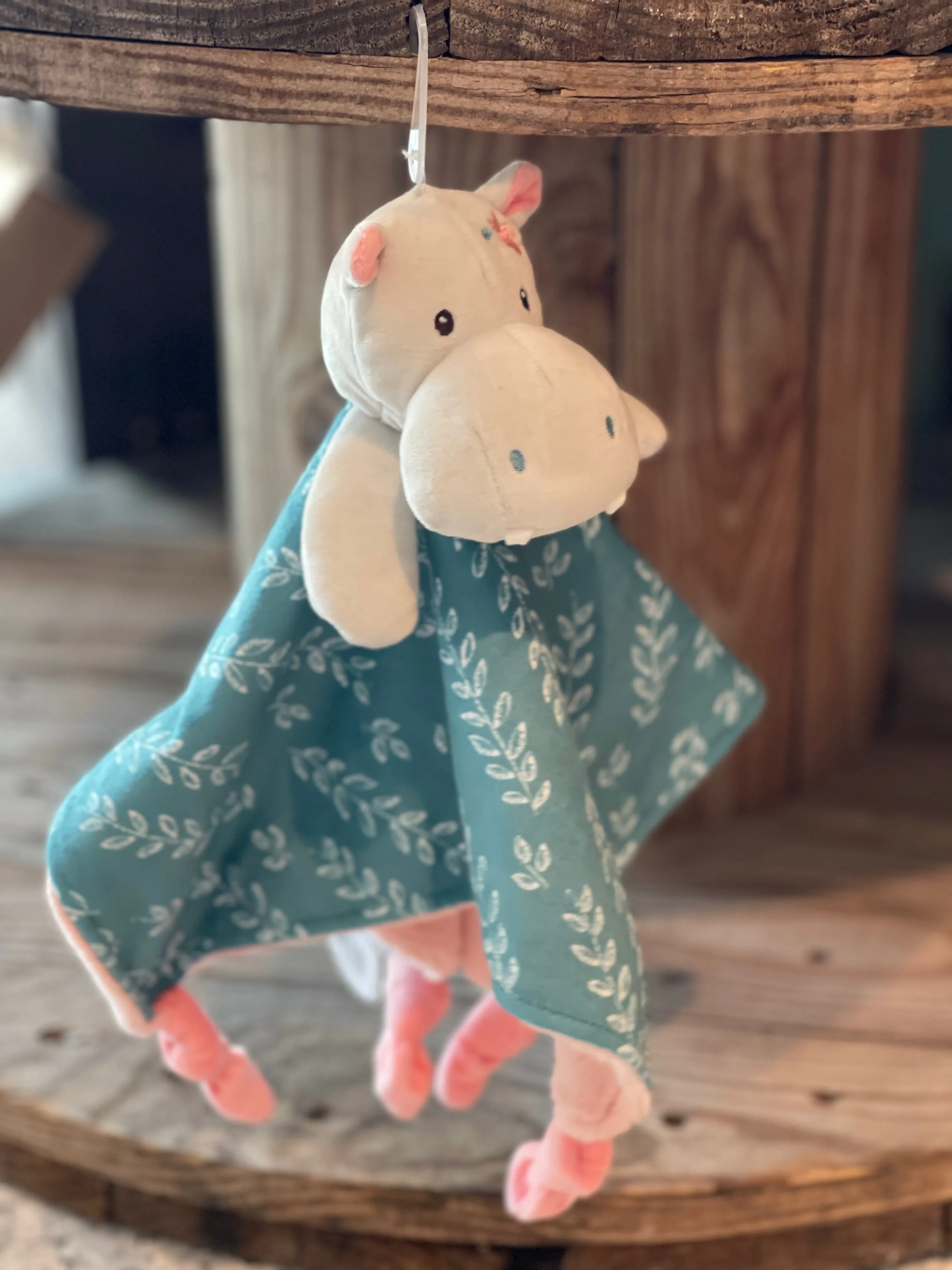 Jewel Hippo Character Blanket