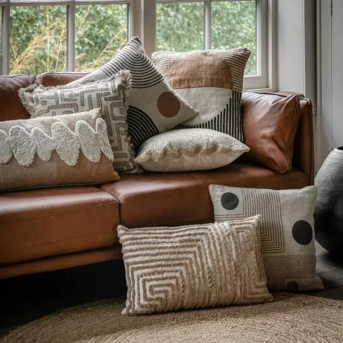 JIO Geometric Cushion