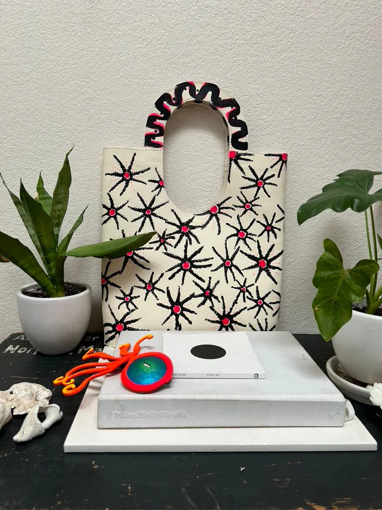 Jony Bucket Tote - Painted