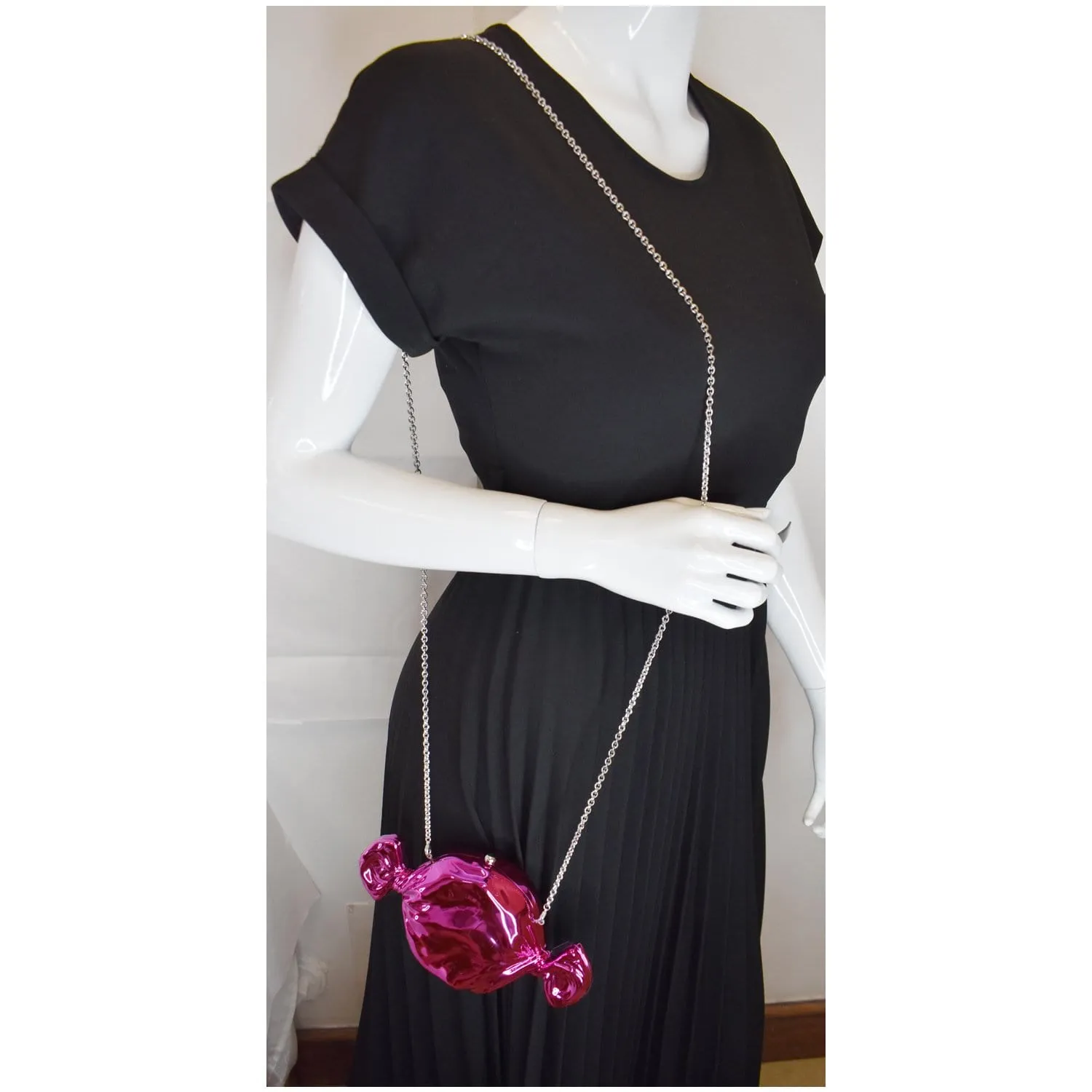 JUDITH LEIBER Couture Raspberry Candy Crystal Crossbody Clutch Bag Fuchsia