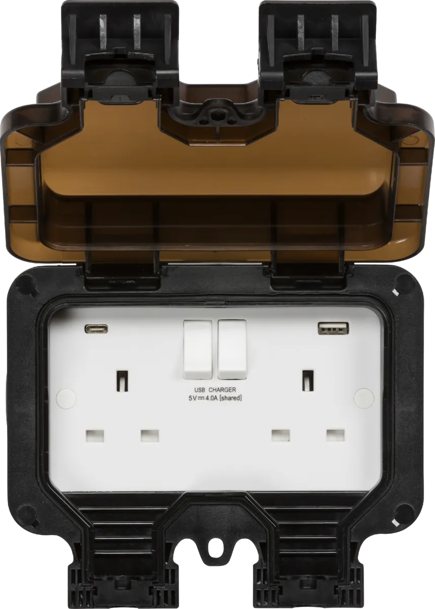 Knightsbridge OP94 Weatherproof IP66 13A 2G SP Switched Socket with Dual USB A C [5V DC4.0A shared]