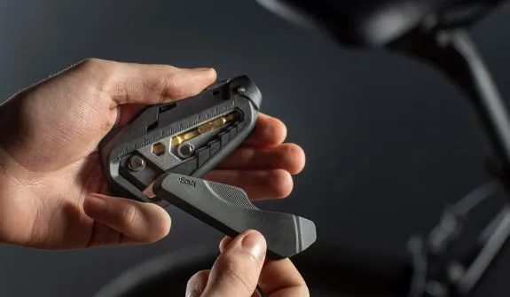 Knog Multitool Fang 24F