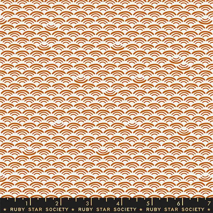 Koi Pond, Smile and Wave in Saddle - fat quarter