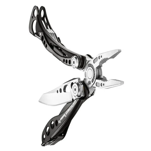 Leatherman Skeletool CX Lightweight Multi- Tool w/Clip 142gm 154CM S/S Blade - Black -  Peg