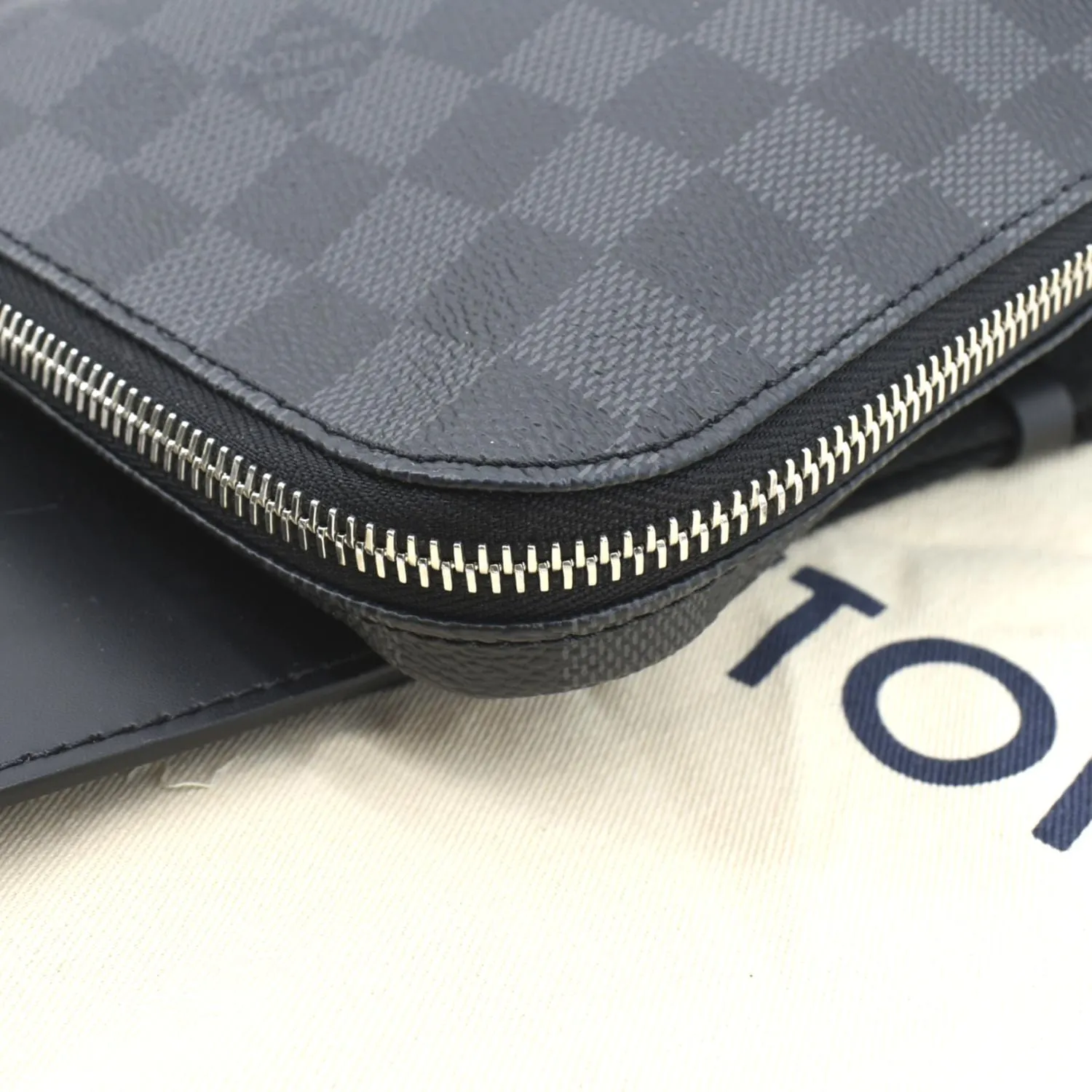 LOUIS VUITTON Avenue Sling Damier Graphite Backpack Bag Black